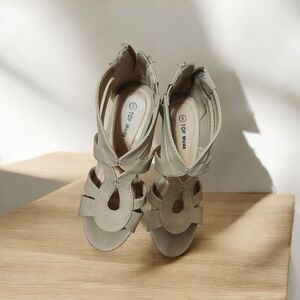 TOP Moda Women's Beige Strappy Sandals